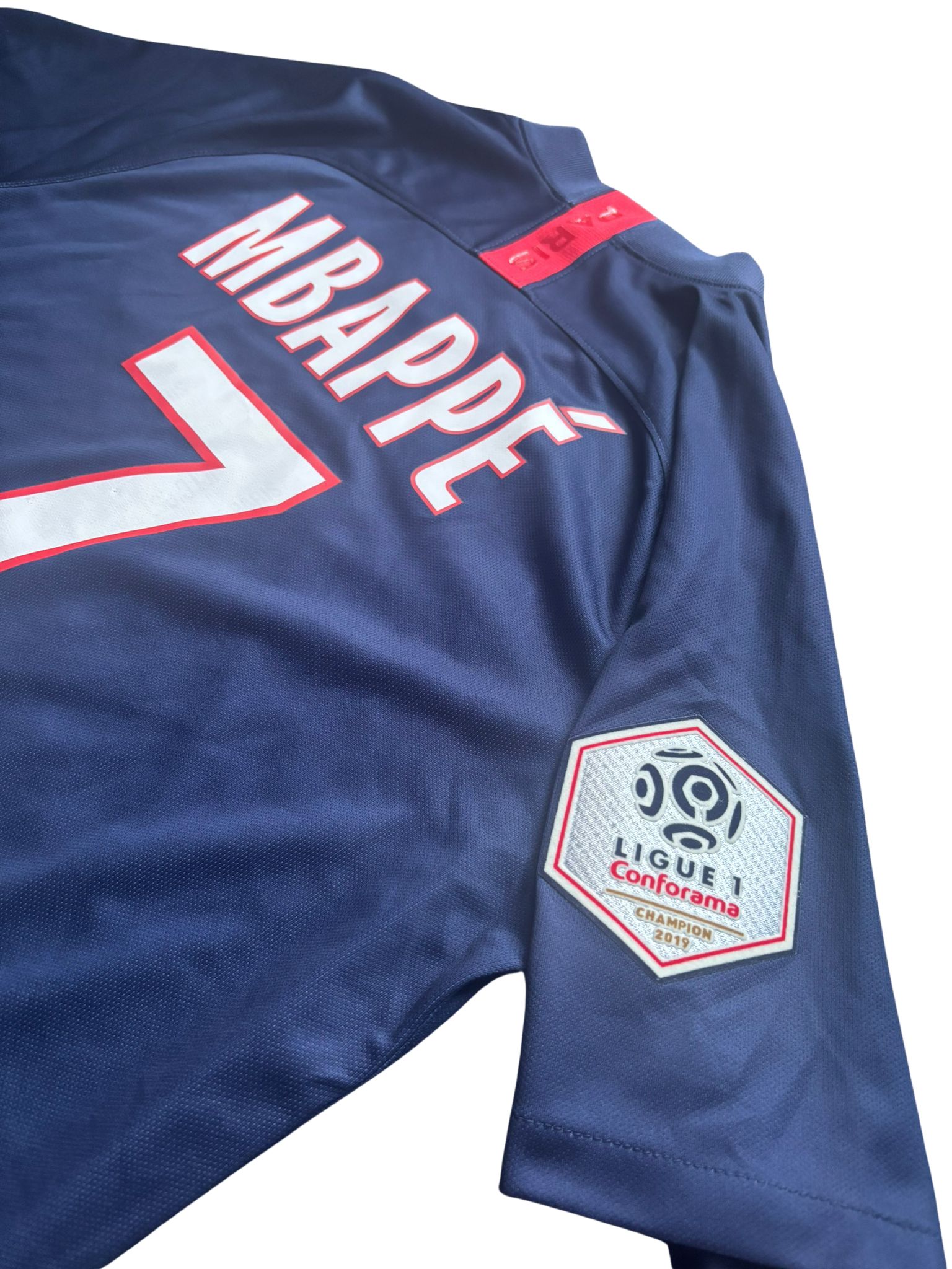 PSG 2019/20 home shirt #7 Mbappe (M) Excellent